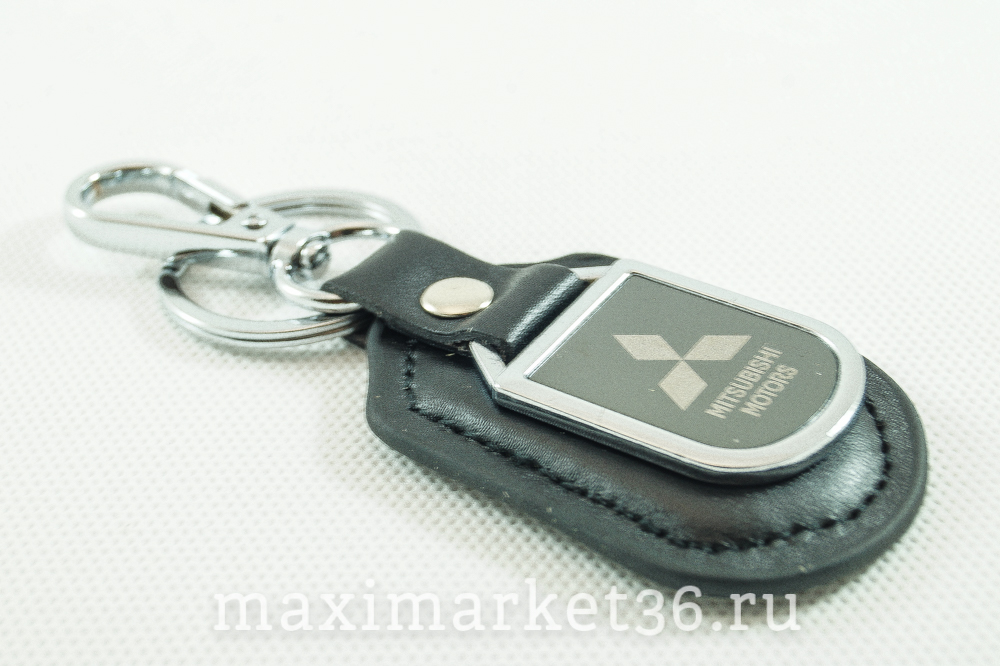 Брелок на ключ кожаный с металлич вставкой логотипа авто MITSUBISHI