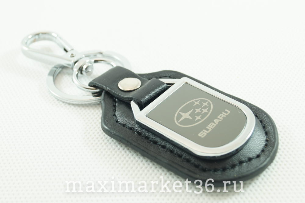 Брелок на ключ кожаный с металлич вставкой логотипа авто SUBARU