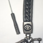 Брелок-петля с отверткой TOYOTA /10 упак