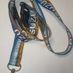 Шнурок-держатель на шею "ISUZU" модный