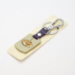 Брелок 014 на ключ металлический ЗОЛОТО на кожаной подвеске с объёмным логотипом TOYOTA (1076)