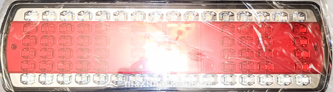 Фонарь задн LED универсальный с бегающ.повторителем и стопом 24V (ПАРА) W0007