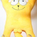 КОТ -МАЧО /ЗАЯЦ на присосках на стекло СРЕДНИЙ