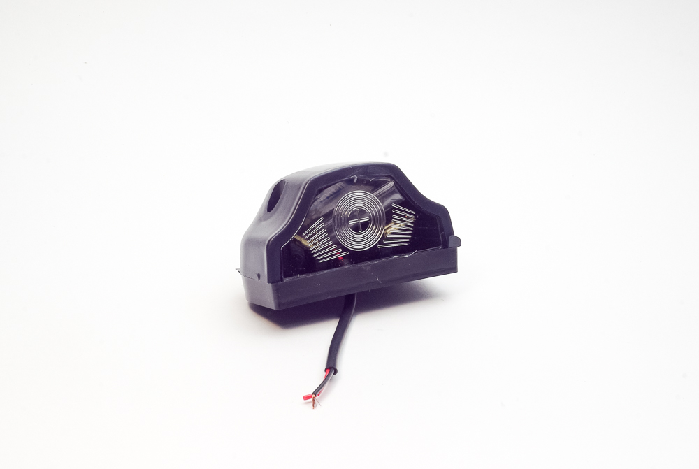 Фонарь подсветки номерного знака еврофура ,волна,чёрная б/л DA-01776