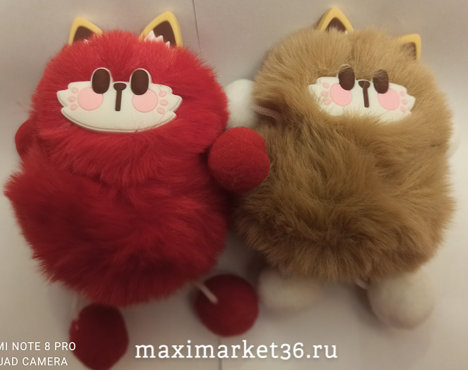 Пушистик- КОШЕЧКА меховая с лапками на карабине