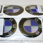 Наклейки на колпак ступицы с эмблемой BMW(4шт) СВЕТООТРАЖАЮЩИЕ СИЛИКОНОВЫЕ