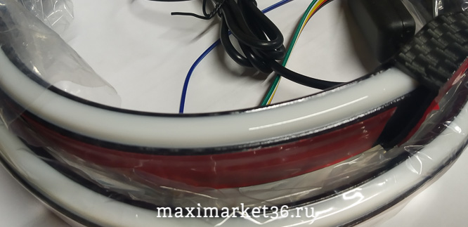 Лента-спойлер стоп-сигнала диодная 12V бегающий 1,2метра многоцветный WYD-1.2M-RGB