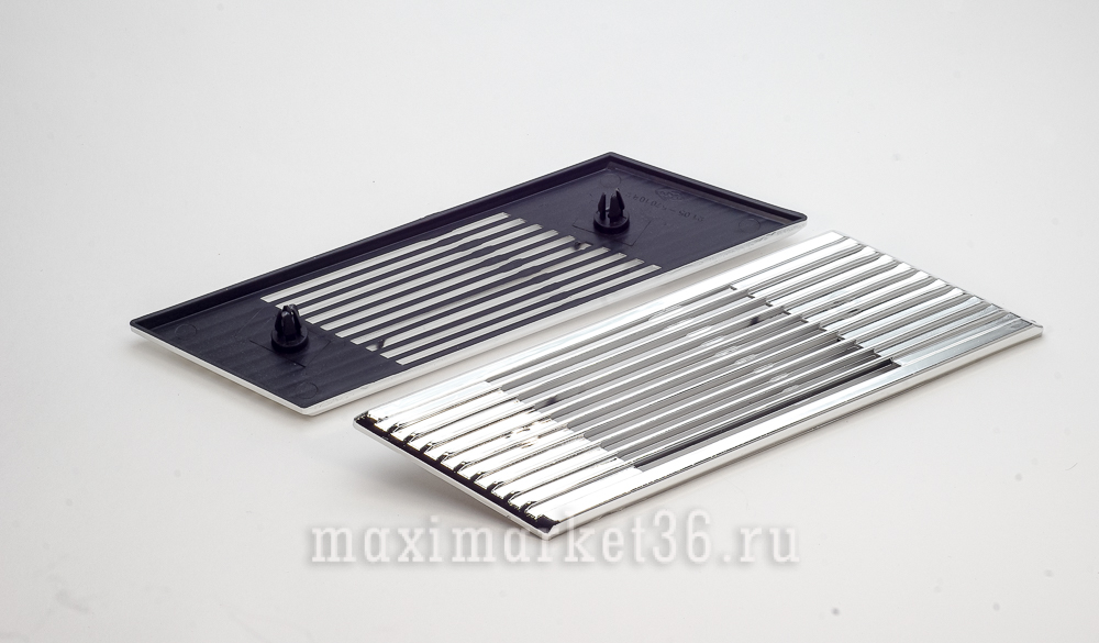 Решетка вентиляц. боковая.-2103 хром (пара) 5701040/41