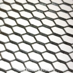 Сетка на бампер 25см Х 100 см МЕЛКАЯ ЧЁРНАЯ