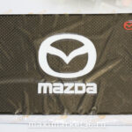 Коврик антискатный силиконовый 20 смх13 см с логотипоv MAZDA