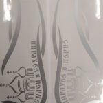 Наклейка боковая "СПАСИ И СОХРАНИ" цвет серебро 40х42см на угол окна груз. машины ПАРА 59976 (06529)