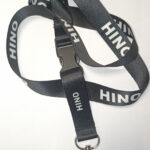 Шнурок-держатель на шею "HINO" модный с металлическим карабином