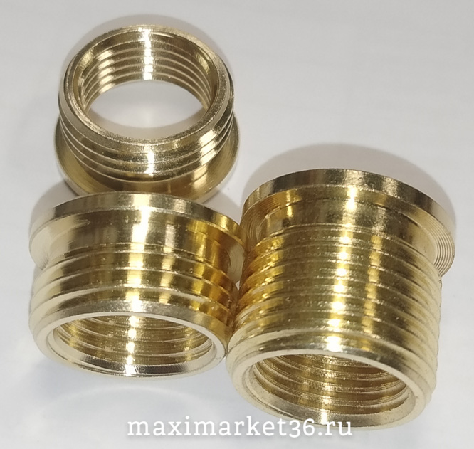 Ввёртыш свечи футорка 2101(высокий) 1428