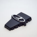 Заводской знак - на новую короткую Ниву завод 21214-8212012