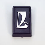 Заводской знак - "2106" 2106-8212060 деш.(чёрн рамка)