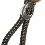 Брелок-плетёнка AUDI