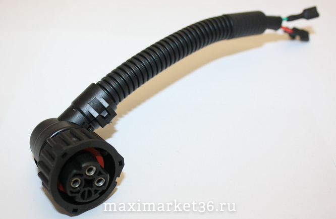 Разъём заднего фонаря (жгут) СМАЗ MAN MERSELES (3-х конт) и все грузовые иномарки УГЛОВОЙ PR-0834