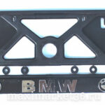 Рамка номерного знака SILVER с защелкой и надписью "BMW" рельефная НОВОСИБИРСК