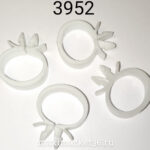 Скоба проводки белая большая