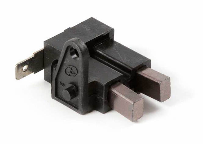 Щётки генератора 2108 "Астро" стар. обр. меднографит. щёточный узел (Пенза)