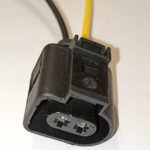 Разъём бокового габарита MERSEDES ATEGO/VOLVO FH12/SCANIA 4 (0035401581/А0035401581)PR-1214